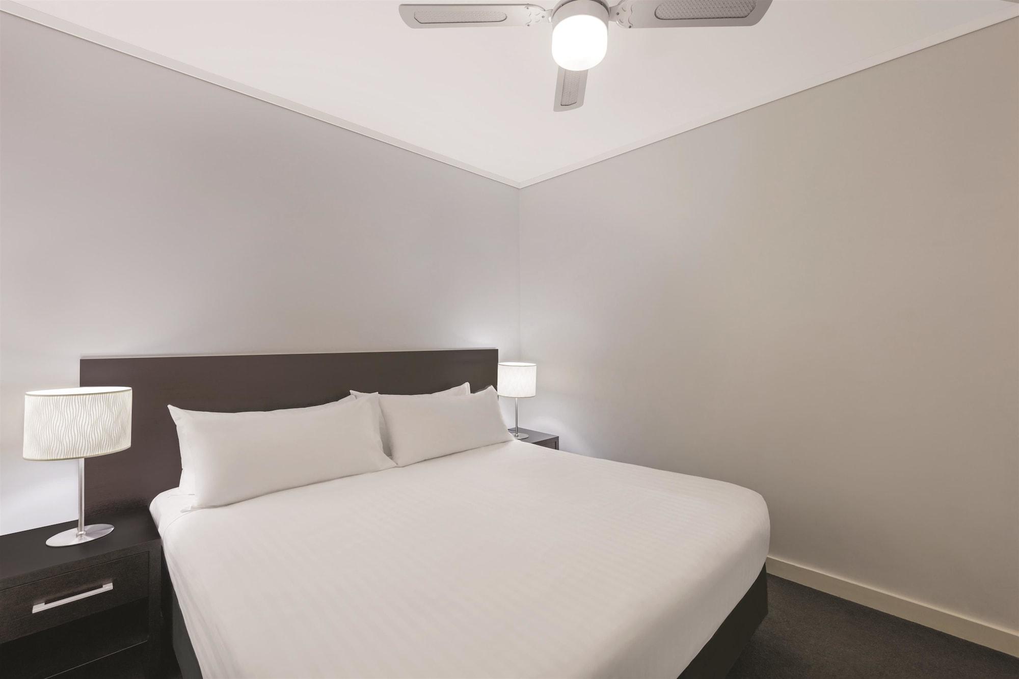 เอดินา อพาร์ตเมนต์ โฮเต็ล เพิร์ธ บาร์รัค พลาซา Aparthotel เพิร์ท ภายนอก รูปภาพ