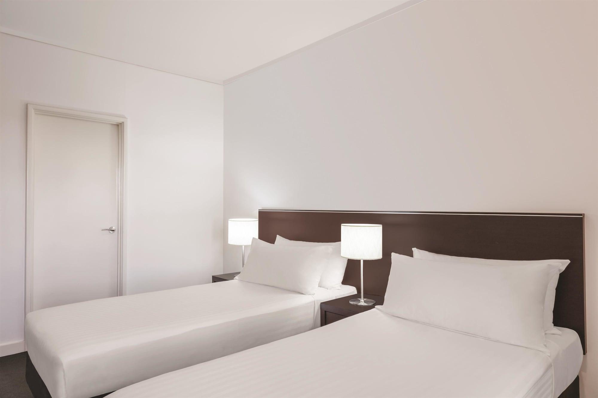 เอดินา อพาร์ตเมนต์ โฮเต็ล เพิร์ธ บาร์รัค พลาซา Aparthotel เพิร์ท ภายนอก รูปภาพ