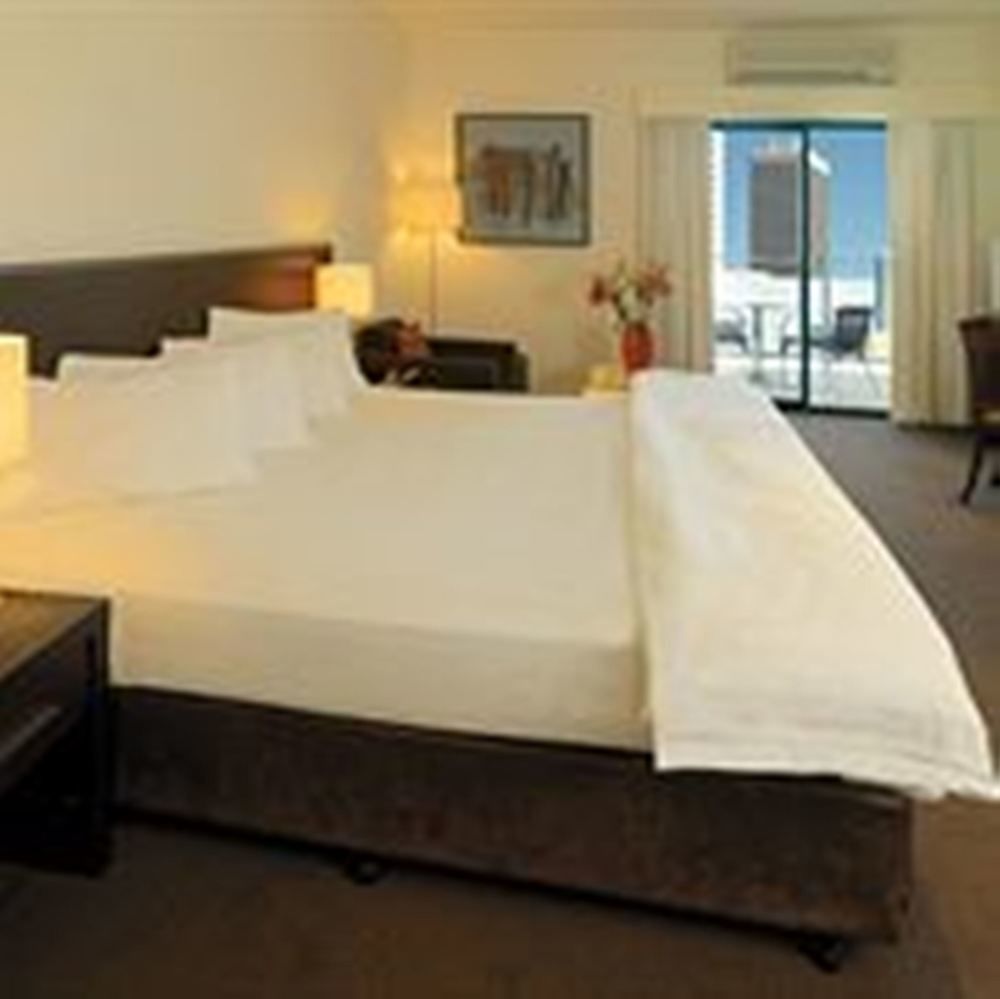 เอดินา อพาร์ตเมนต์ โฮเต็ล เพิร์ธ บาร์รัค พลาซา Aparthotel เพิร์ท ภายนอก รูปภาพ