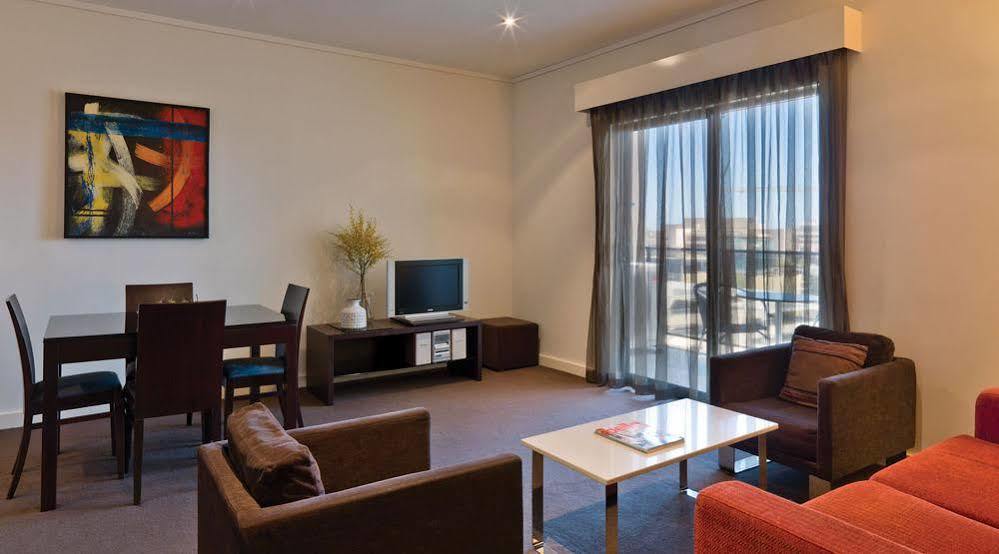 เอดินา อพาร์ตเมนต์ โฮเต็ล เพิร์ธ บาร์รัค พลาซา Aparthotel เพิร์ท ภายนอก รูปภาพ